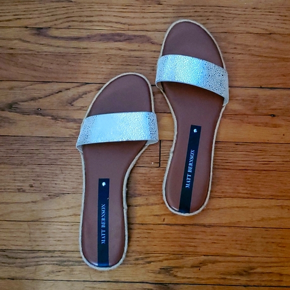 9 Matt Bernson Slip Ons - Picture 1 of 4